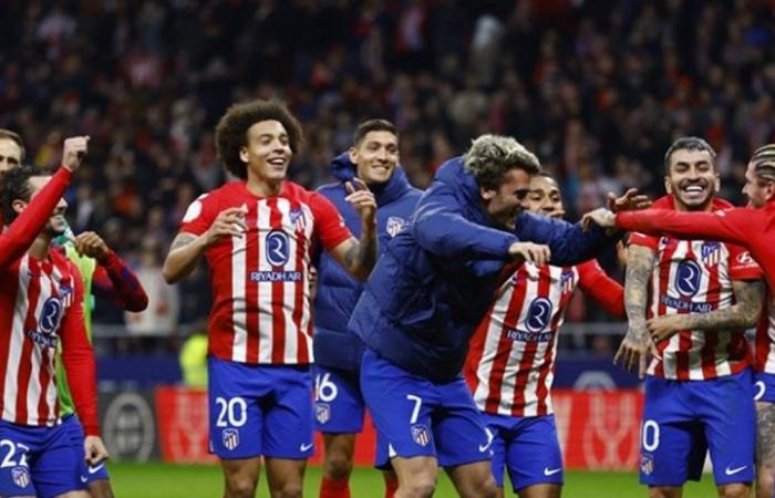 في قمة مثيرة.. أتليتيكو يتغلب على 10 لاعبين من ريال مدريد