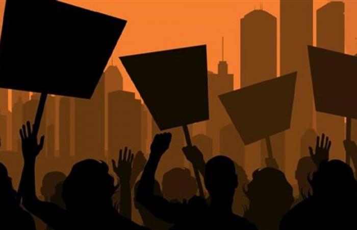 هل تنجح الاجتماعات الوزارية النقابية في سحب فتيل الاحتقان؟