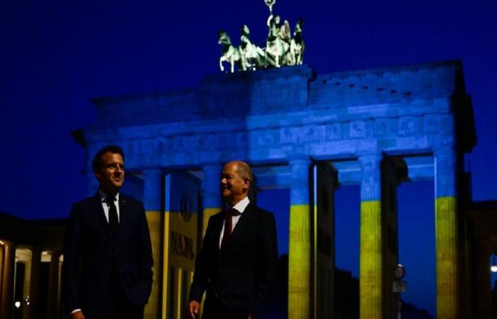 شولتس وماكرون يطلبان من بوتين إجراء مفاوضات مباشرة مع زيلينسكي