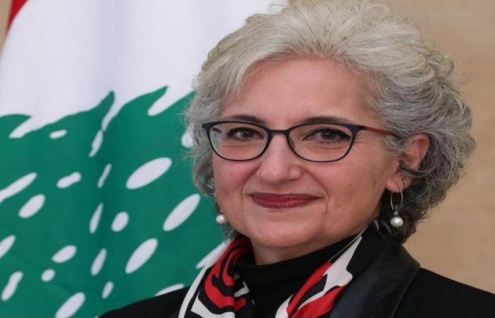 بعد إصابة معلمة وابنتها بالغارات.. كرامي تناشد