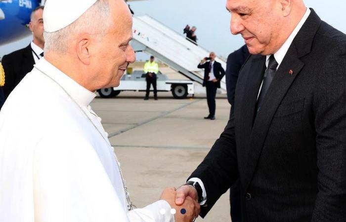 البابا للرئيس عون: أرفع الصلاة لكي تثبت في مسؤولياتك