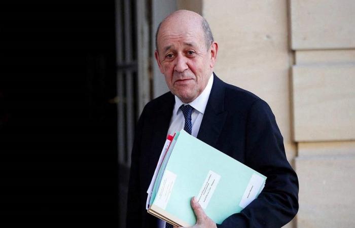 لودريان: “الحزب” لن يُفكَّك إلا…