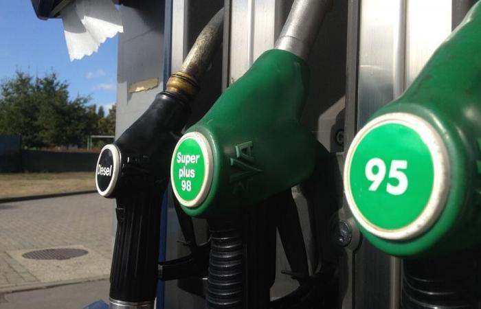 هرمز يُغلَق… ولبنان يدفع: ارتفاع البنزين من اليوم