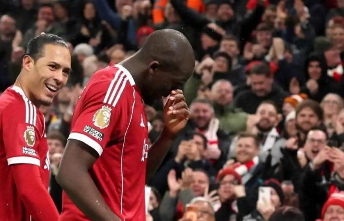 موريلو مرشح لخلافة كوناتي في دفاع ليفربول