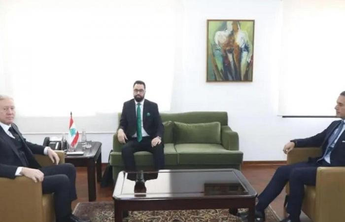 رجي: لمعالجة الملفات العالقة بين لبنان وسوريا