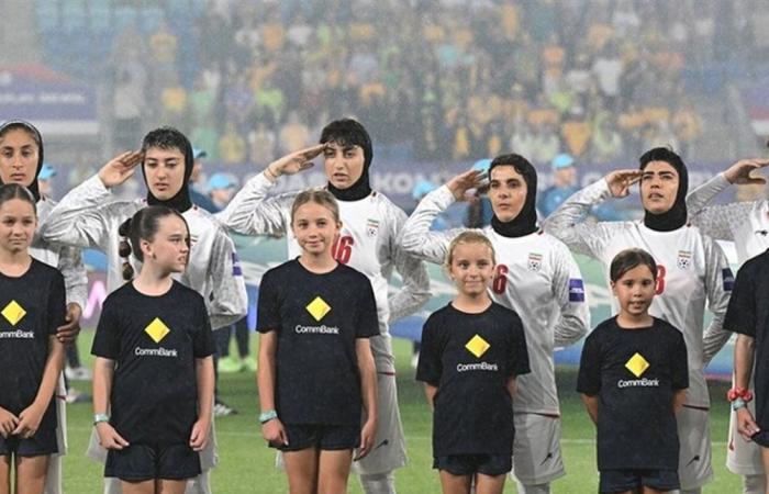 في أستراليا... لاعبة كرة قدم إيرانية تثير الجدل بقرار مفاجئ