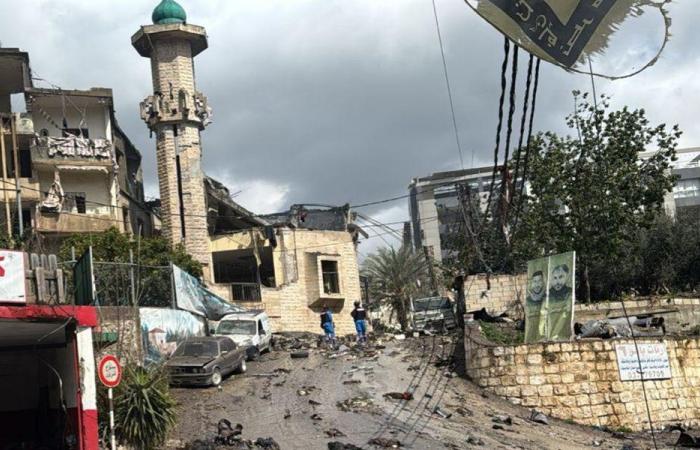 11 إصابة من الدفاع المدنيّ في غارة على النبطية