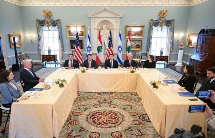 الدولة أمام تحدي الانخراط في المفاوضات وتجاهل اعتراض “الحزب”