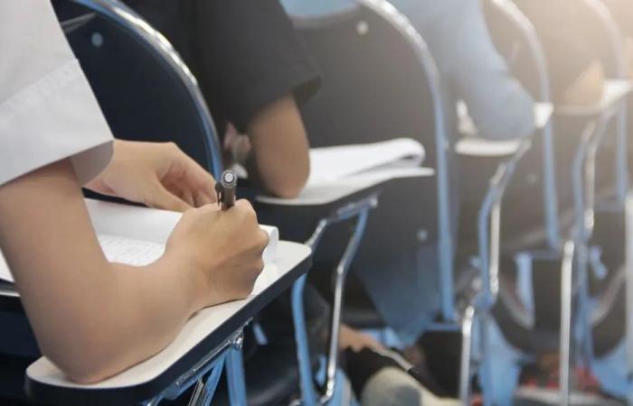 رابطة متعاقدي الأساسي: لامتحانات رسمية ومدرسية عادلة