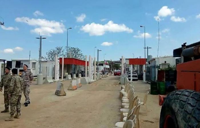 بالصور: إعادة افتتاح معبر حدودي بين لبنان وسوريا