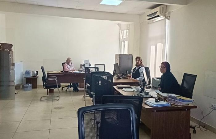 موظفو سرايا صيدا يواصلون إضرابهم