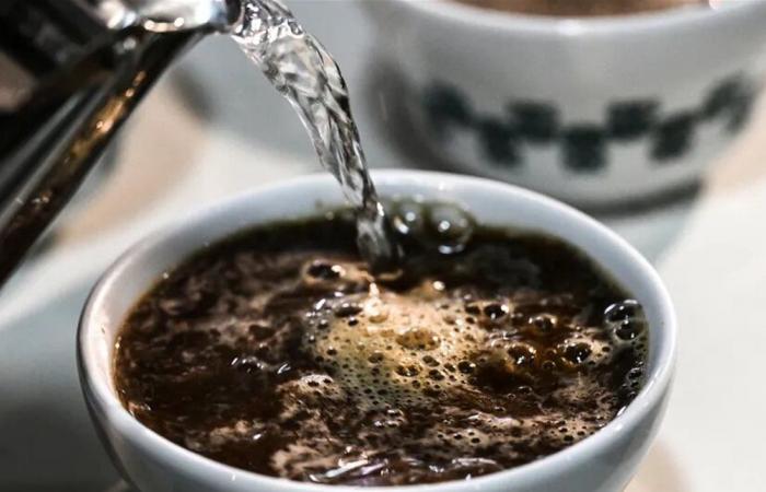 كيف تنعكس قهوة الصباح على صحة الكلى ووظائفها؟