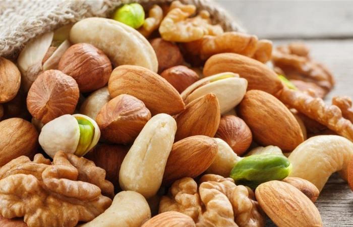 ما هي فوائد الفستق والجوز لصحة القلب؟ معلومات مهمة