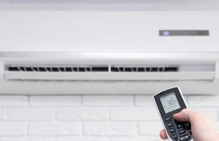 نصائح طبية لتجنب أضرار مكيف الهواء في الحر