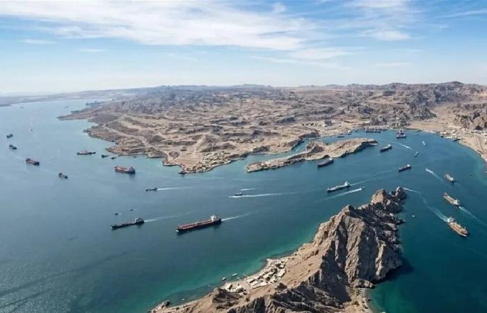 اتفاق مرتقب لإعادة فتح مضيق هرمز