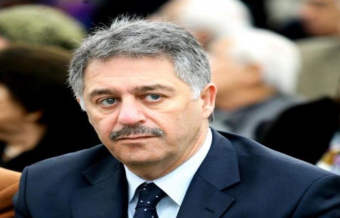 ما جديد ملف السفير دبور؟
