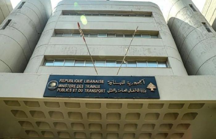 “الأشغال” تواصل تأهيل الطرقات