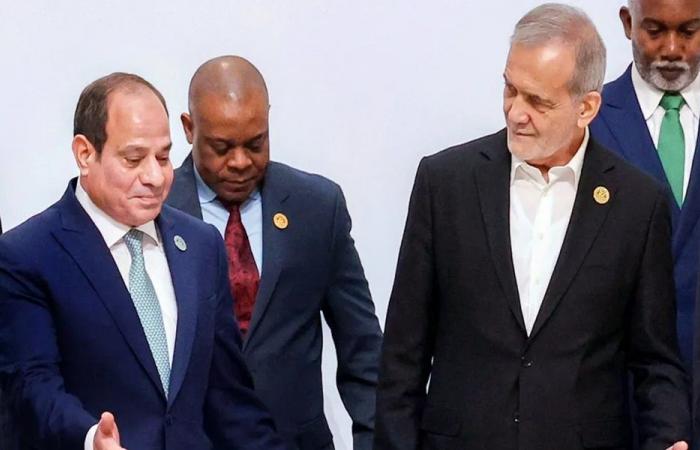 السيسي يلتقي بزشكيان في نيودلهي ويؤكد ضرورة وقف التصعيد