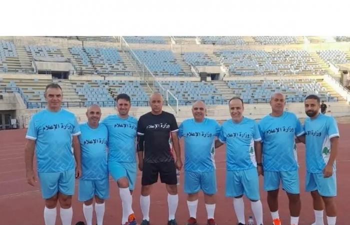 وزارةُ الإعلام تتغلب على الشؤون الاجتماعية (8-2)