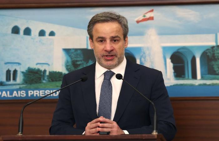 معوض: رفض حزب الله تسليم سلاحه يضعف موقف الدولة أمام إسرائيل
