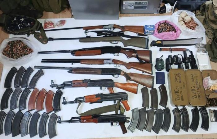 الجيش يوقف مطلوبين ويضبط أسلحة وذخائر في بعلبك
