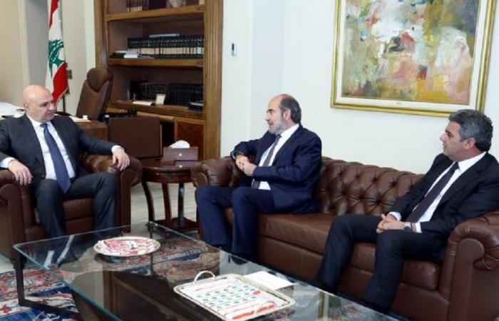 عقيص وحواط من بعبدا: ندعم خيار عون التفاوضي