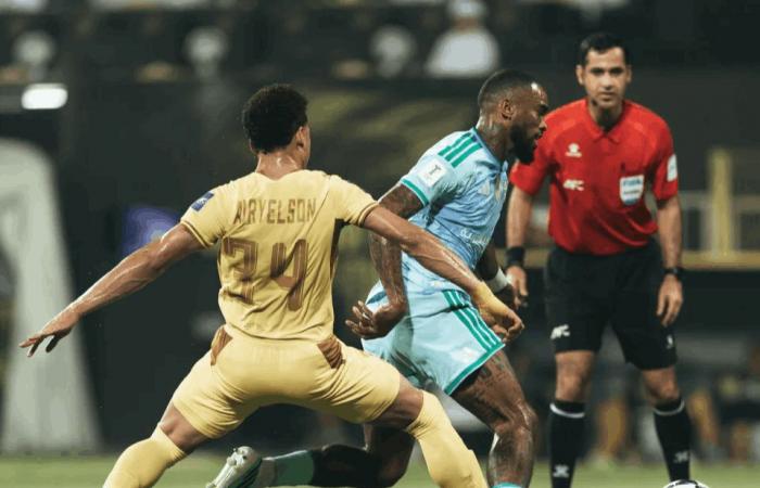 نادي "الأهلي" يعبر "الوصل" بثلاثية ويتصدر منطقة الغرب آسيوياً